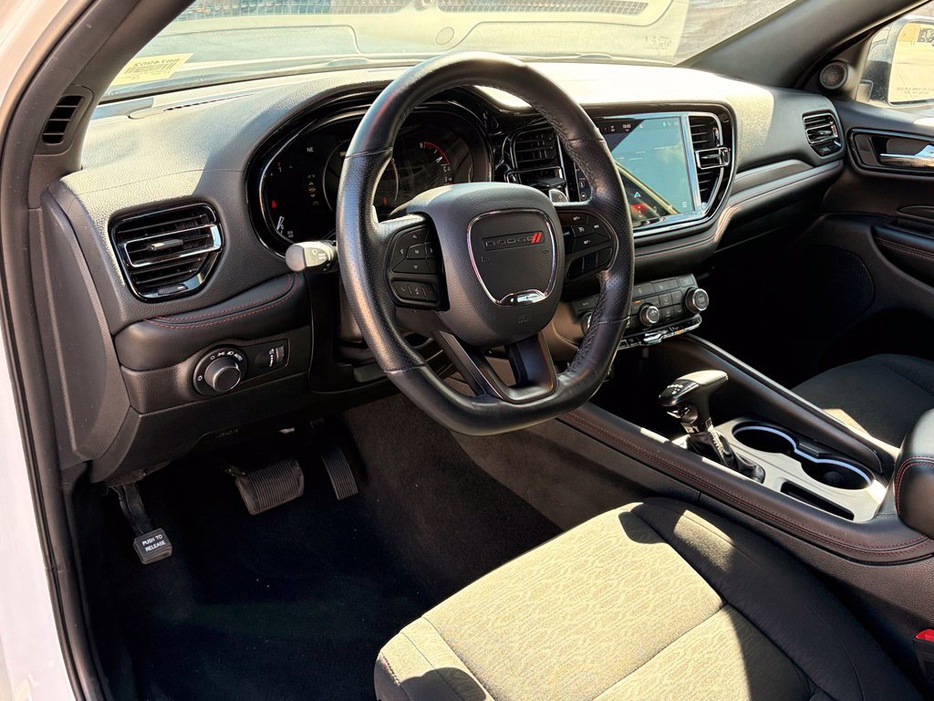 Used 2025 Dodge Durango GT w/ Blacktop Package RWD image 15