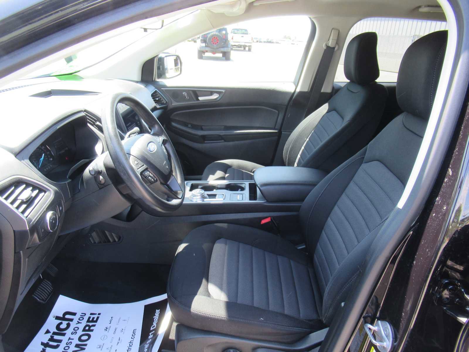 Used 2022 Ford Edge SE w/ Black Appearance Package AWD/4WD image 13