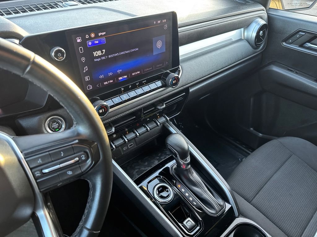 Used 2023 Chevrolet Colorado LT w/ LT Convenience Package image 20