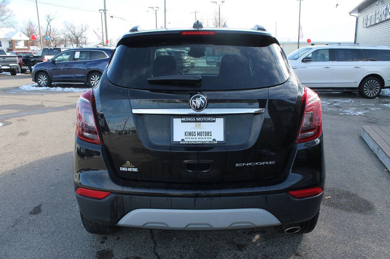 Used 2020 Buick Encore Essence image 4
