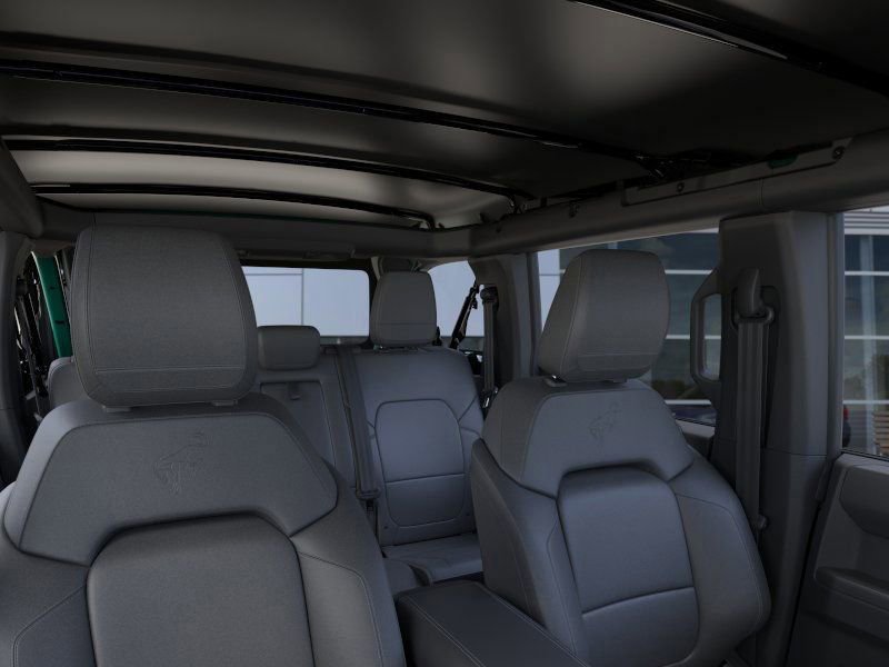 New 2025 Ford Bronco Badlands image 12