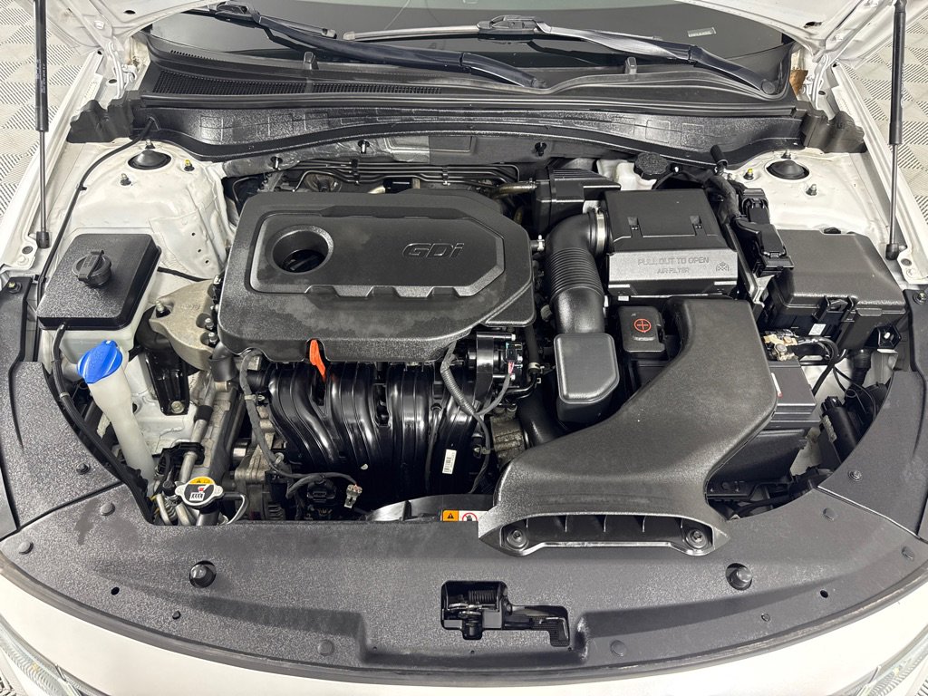 Used 2020 Kia Optima LX image 29