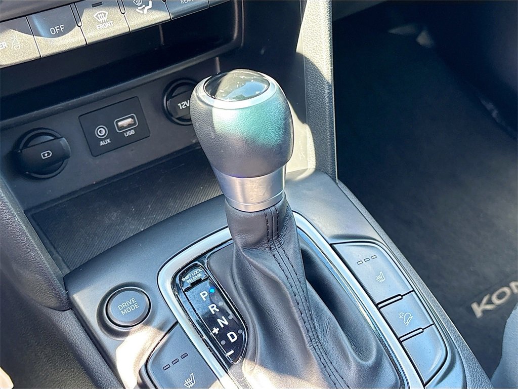 Used 2019 Hyundai Kona Limited image 16