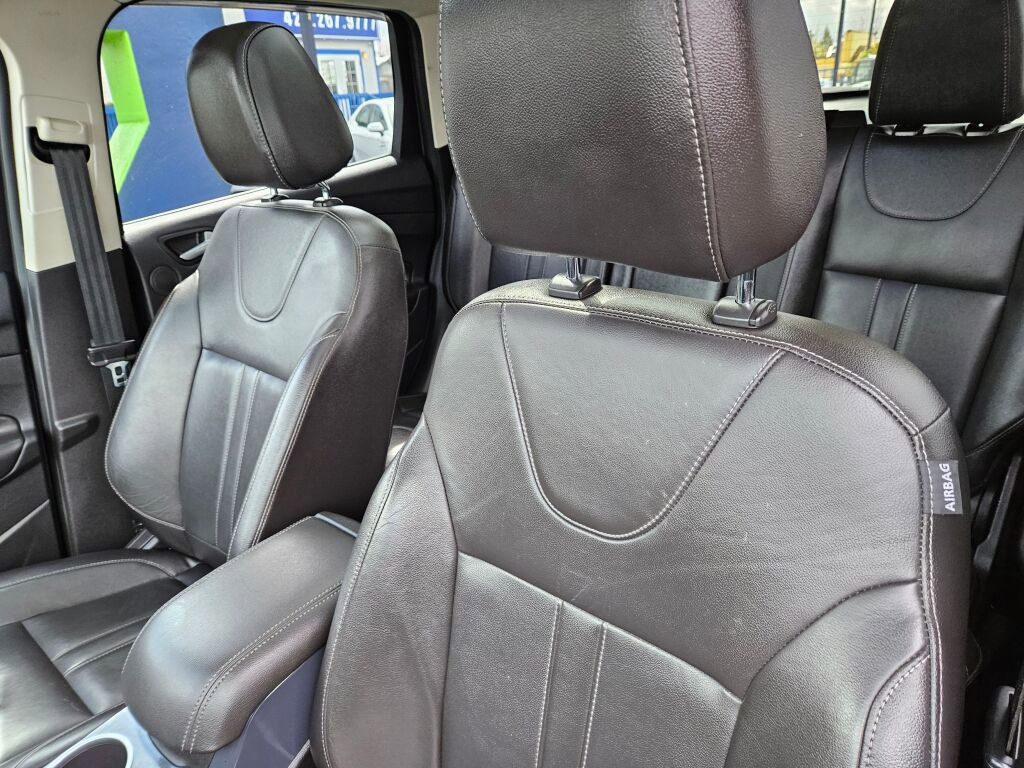 Used 2013 Ford Escape Titanium w/ Parking Technology Pkg image 23