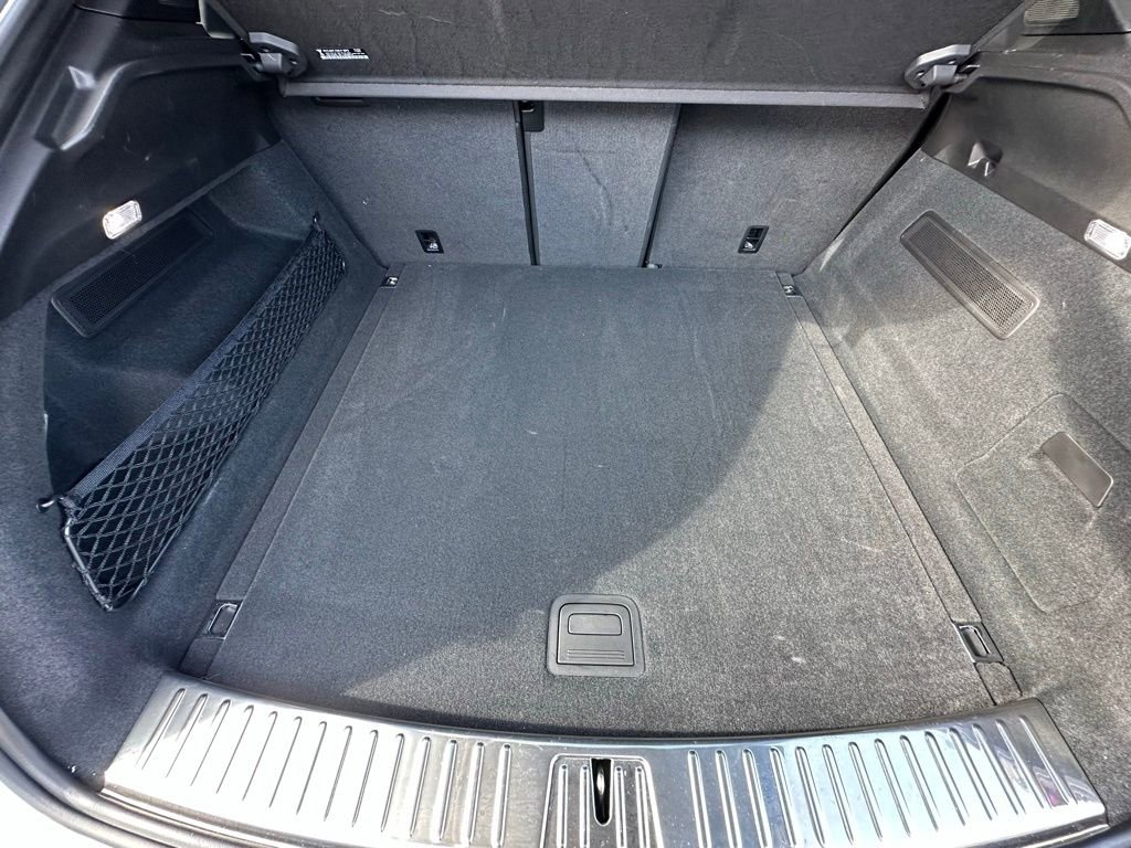 Used 2025 Porsche Cayenne S image 40