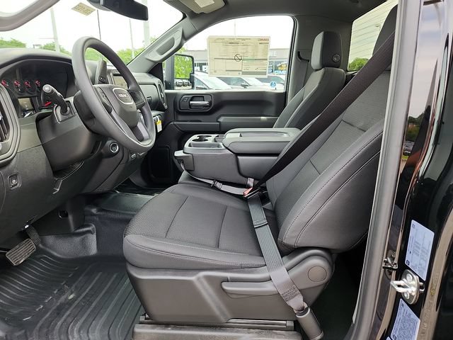 New 2026 GMC Sierra 2500 Pro w/ 1SA Pro Safety Plus Package AWD/4WD image 8