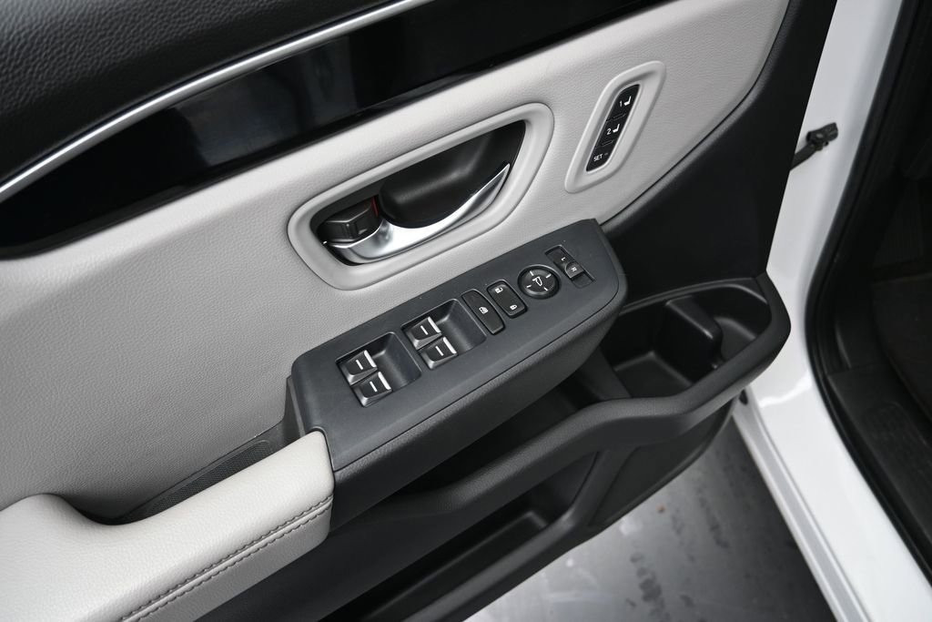 Used 2023 Honda Pilot Touring image 18