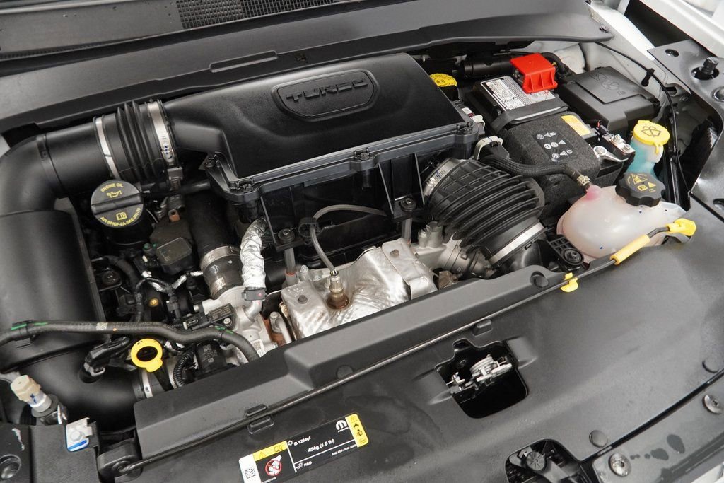 Certified 2025 Jeep Compass Latitude image 49