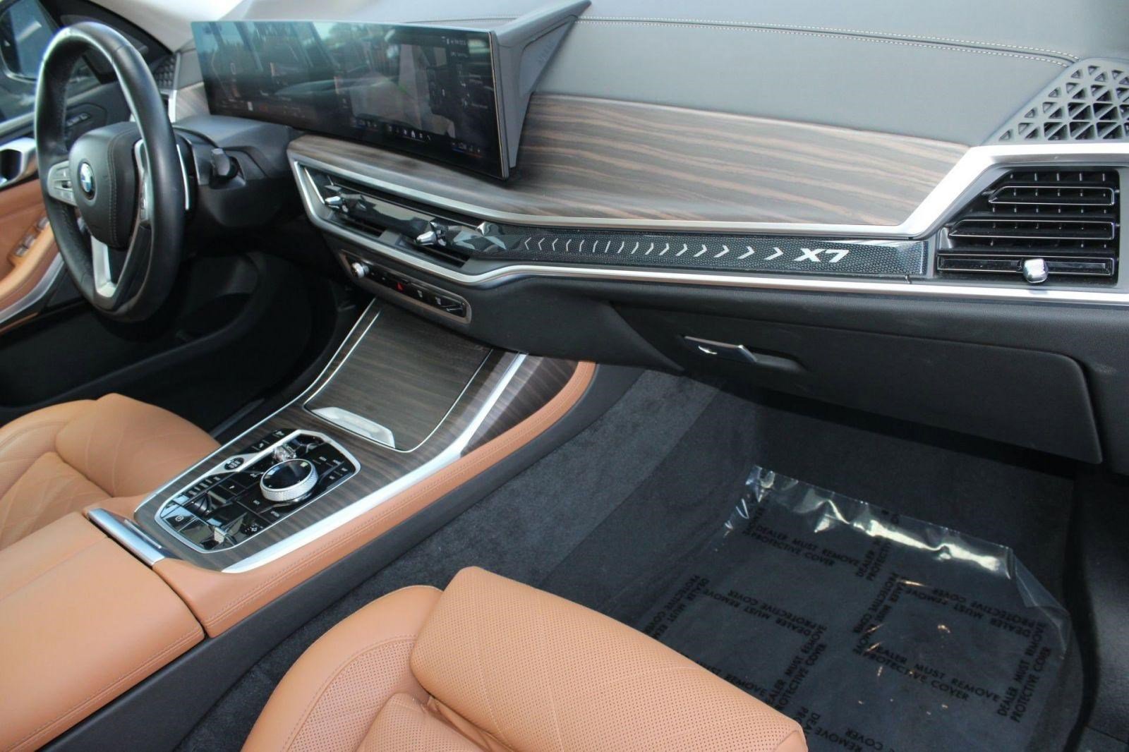 Certified 2024 BMW X7 xDrive40i image 36