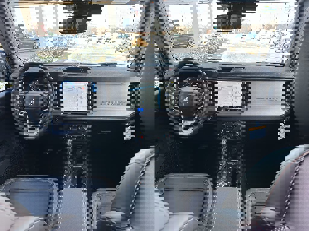 New 2025 Ford Bronco Outer Banks image 11