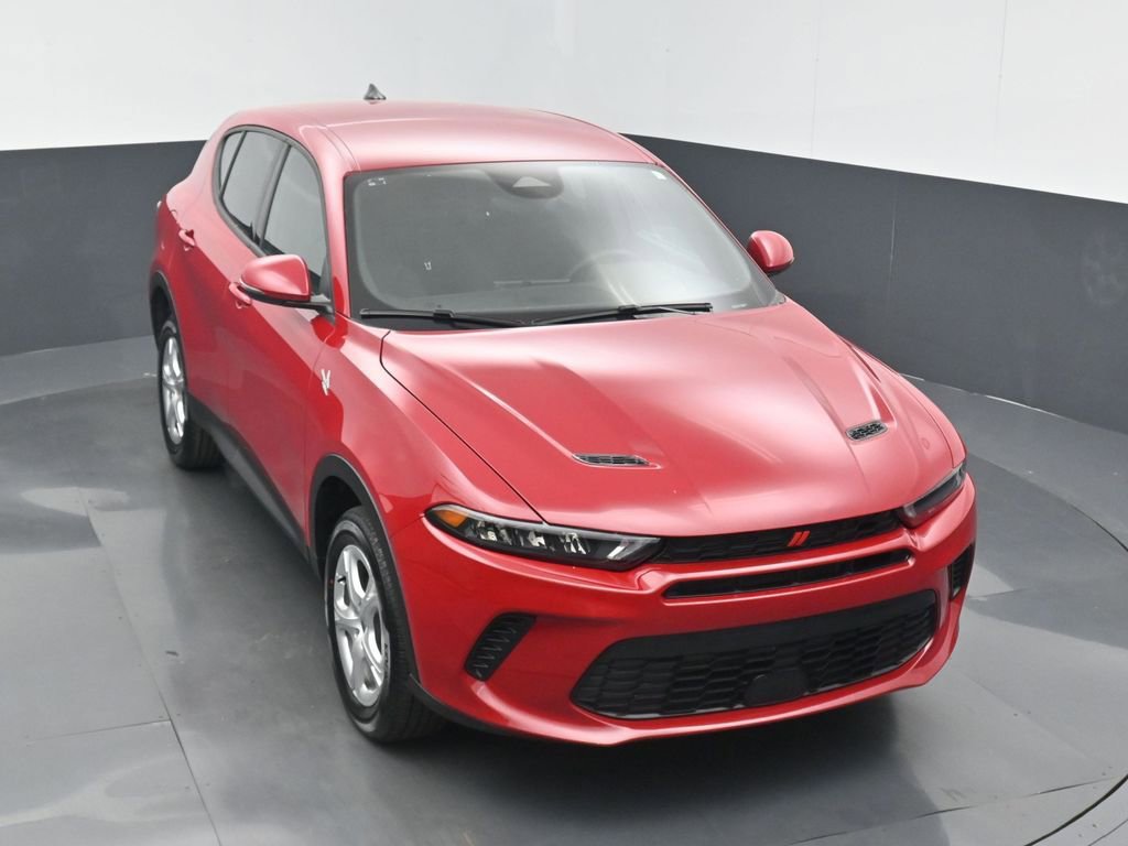 Used 2024 Dodge Hornet GT w/ Cold Weather Group AWD/4WD image 3
