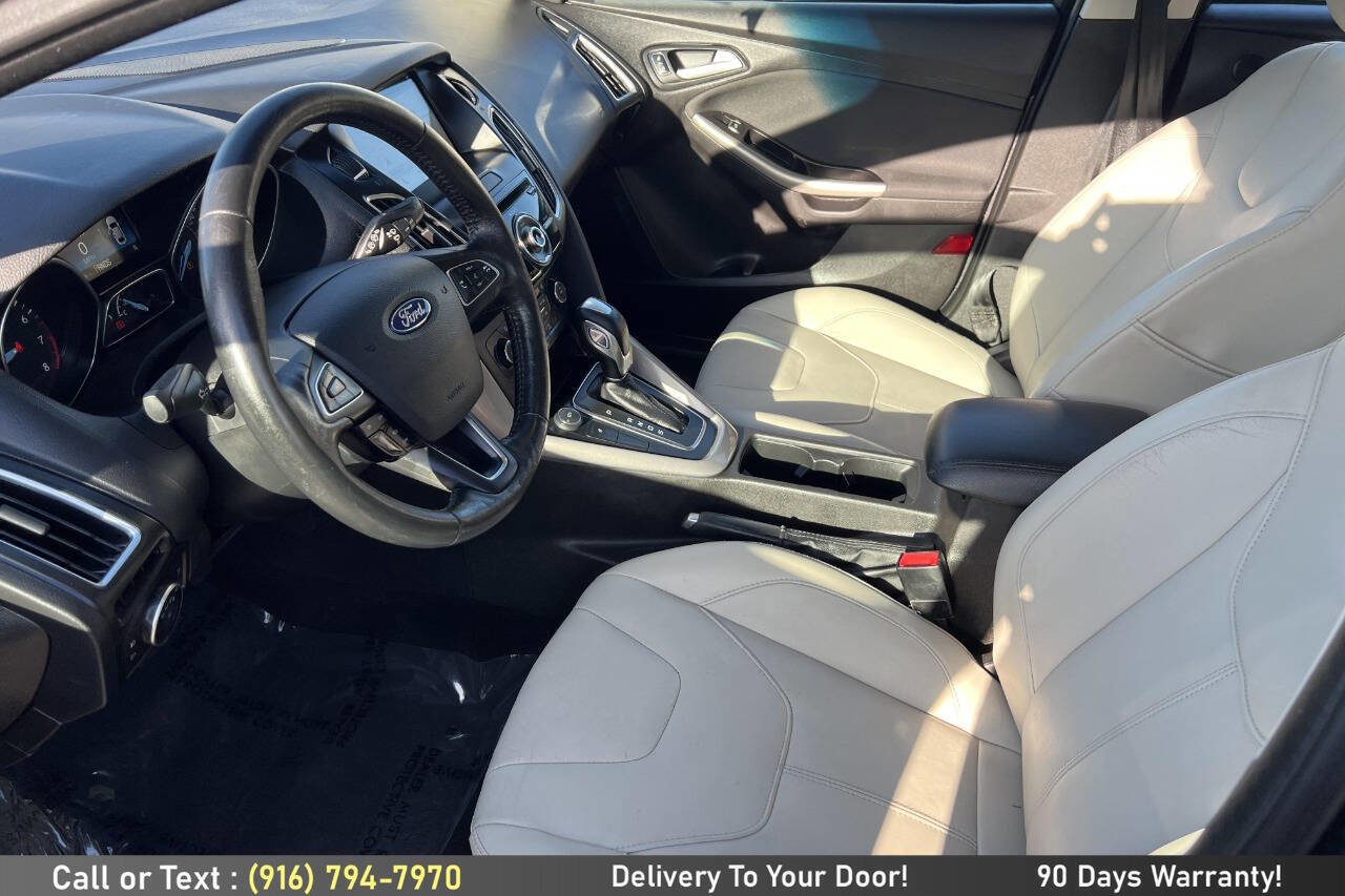 Used 2017 Ford Focus Titanium image 13