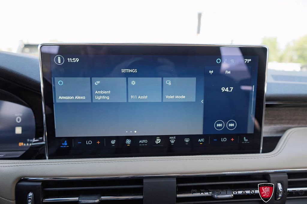 Used 2026 Lincoln Corsair Reserve AWD/4WD image 32