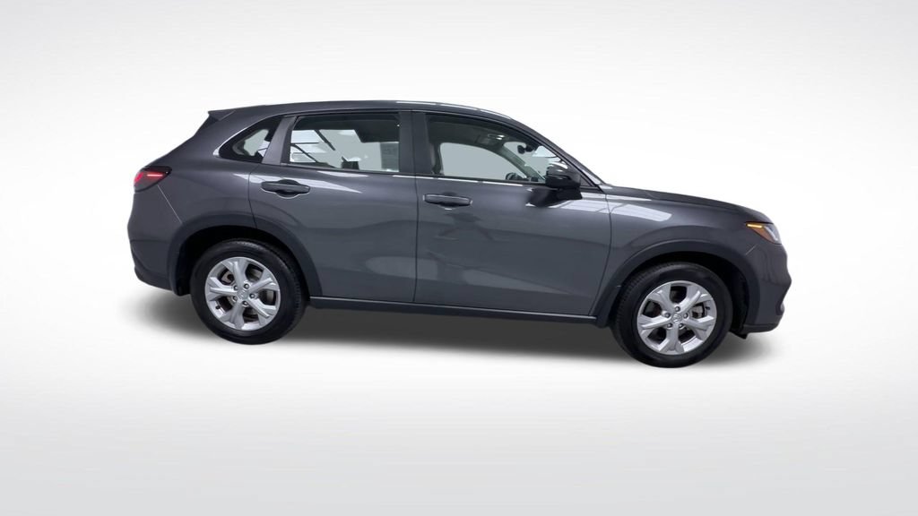 Used 2024 Honda HR-V LX image 9