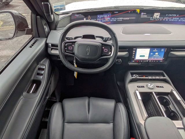 New 2026 Lincoln Navigator L Reserve w/ Jet Appearance Package image 15