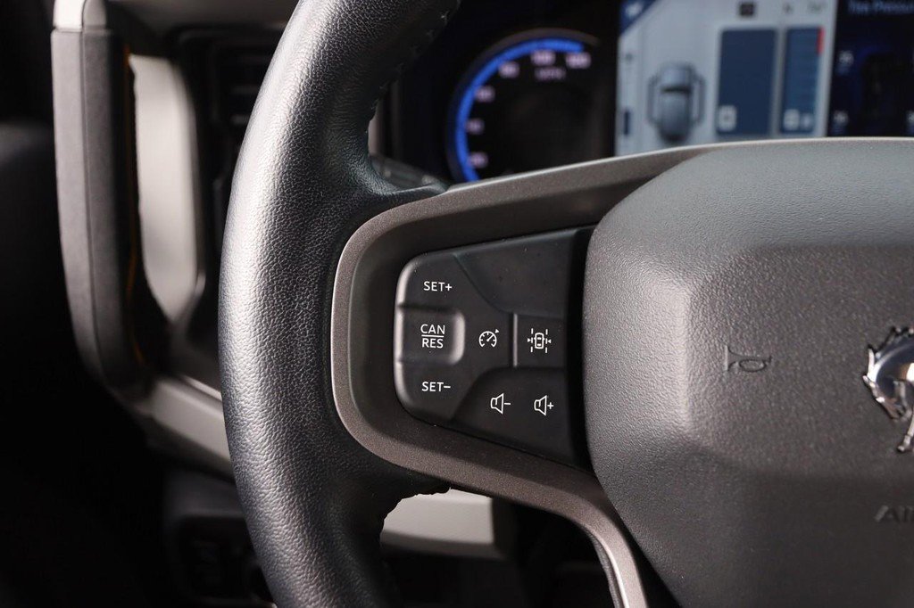 Used 2023 Ford Bronco Badlands w/ Sasquatch Package image 11