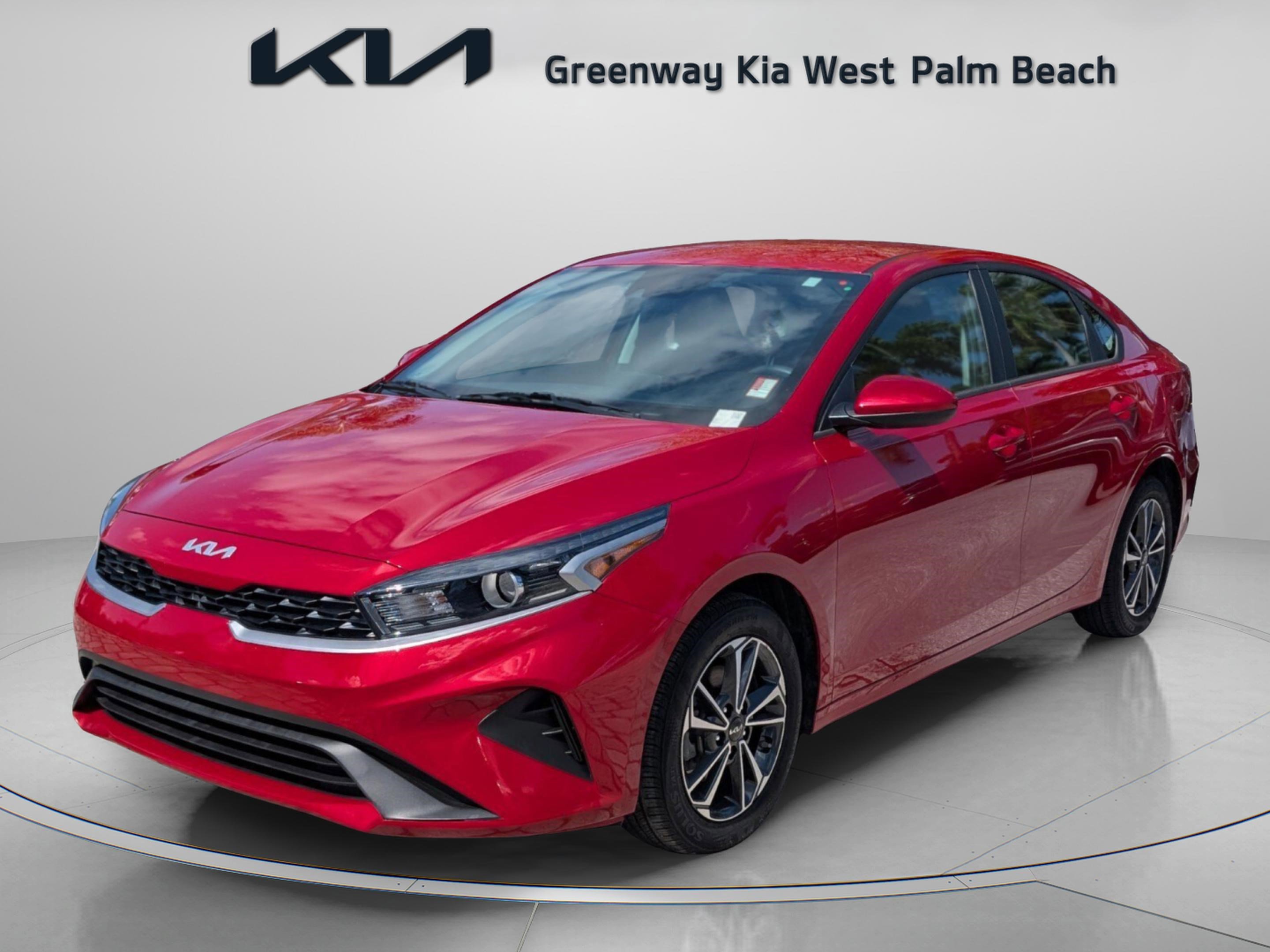 Used 2024 Kia Forte LXS FWD image 3
