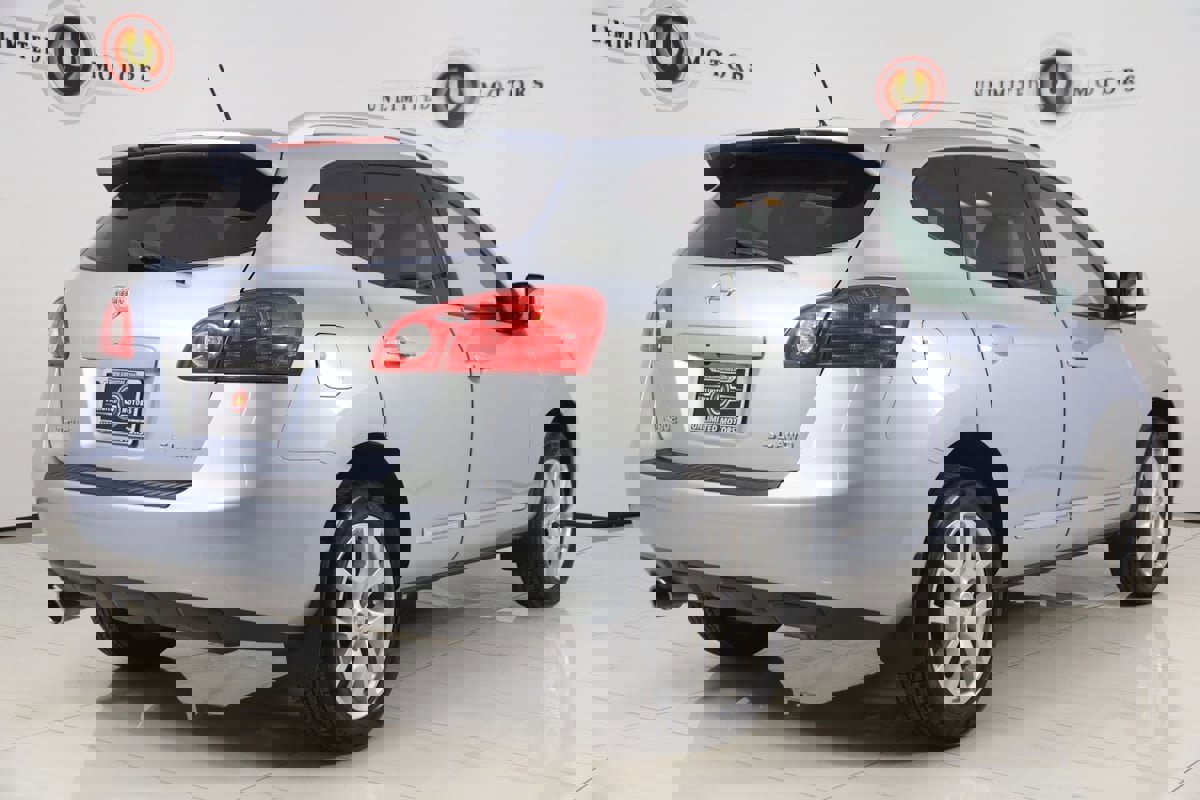 Used 2013 Nissan Rogue SL image 3