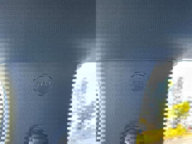 Certified 2024 Jeep Compass Limited image 30