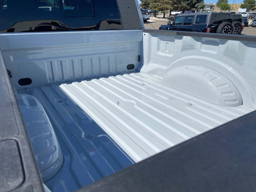 New 2026 Ford F350 4x4 Crew Cab Super Duty image 4