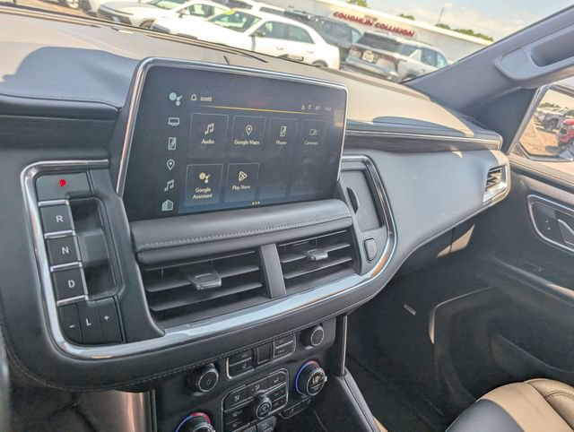 Used 2024 Chevrolet Tahoe Z71 w/ Luxury Package AWD/4WD image 22