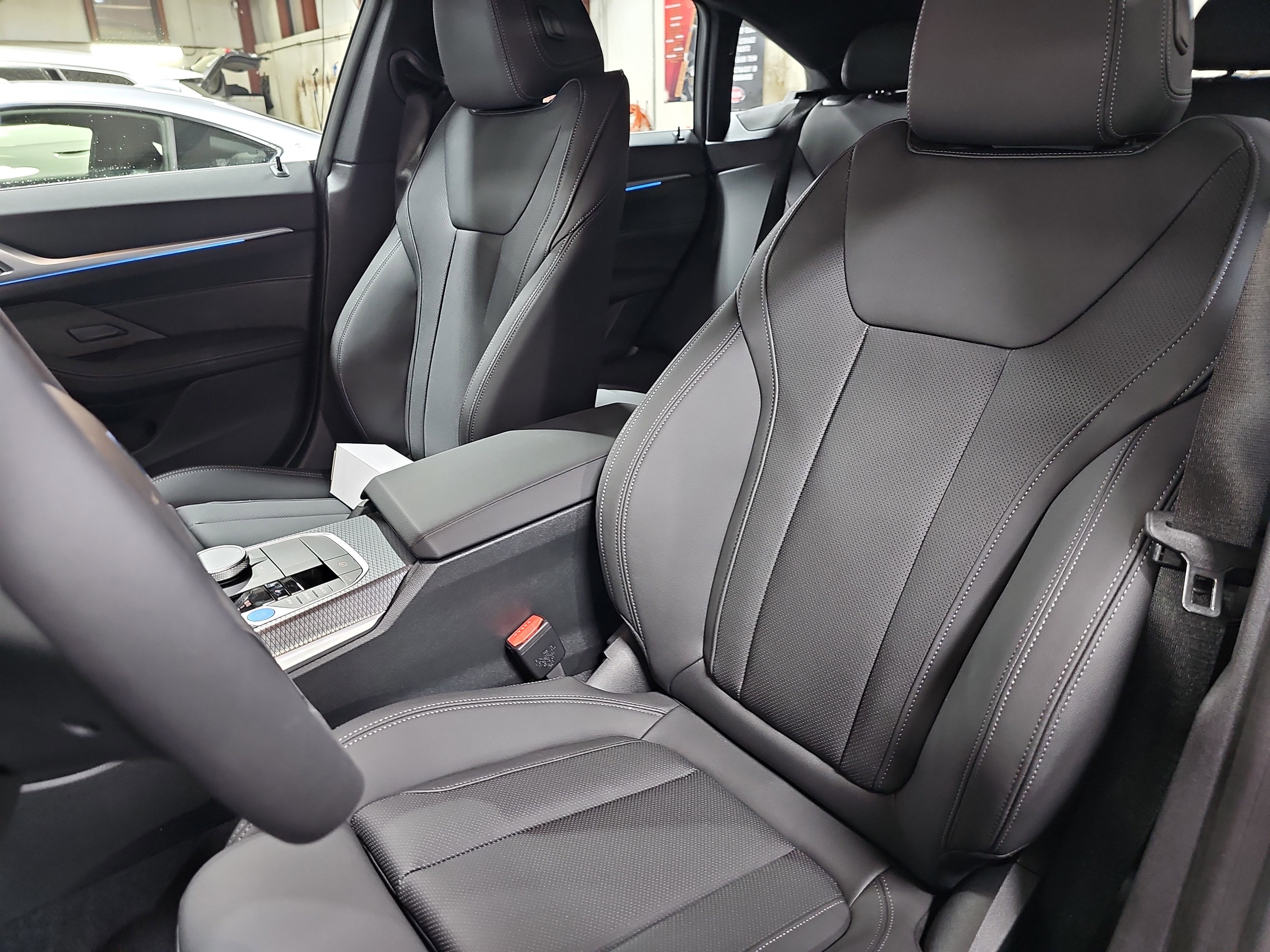 New 2026 BMW i4 xDrive40i w/ Premium Package AWD/4WD image 16