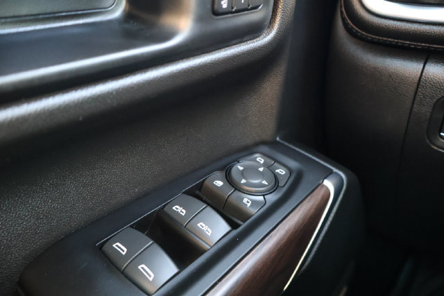 Used 2022 GMC Sierra 1500 SLT RWD image 17