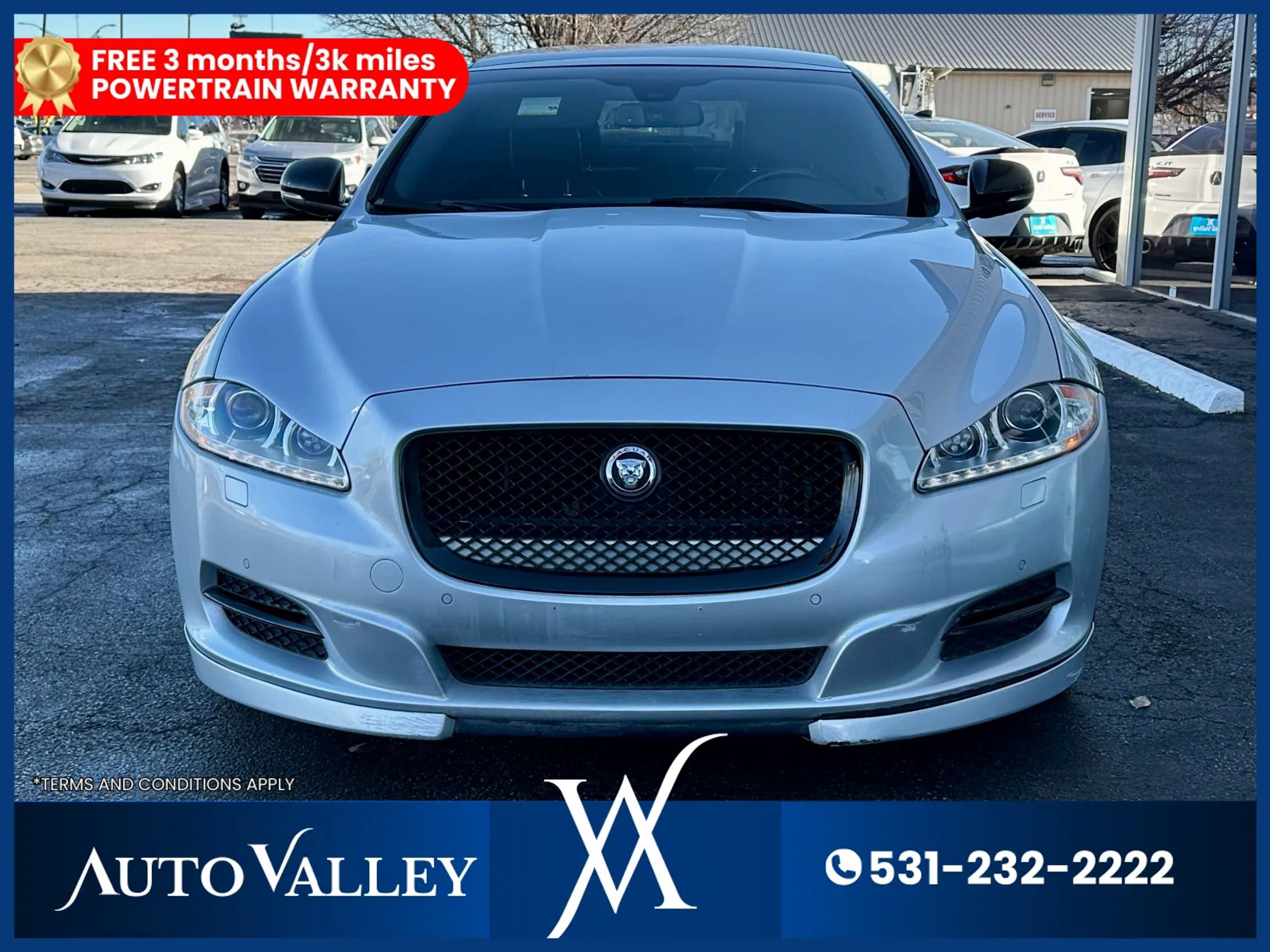 Used 2015 Jaguar XJ AWD image 2