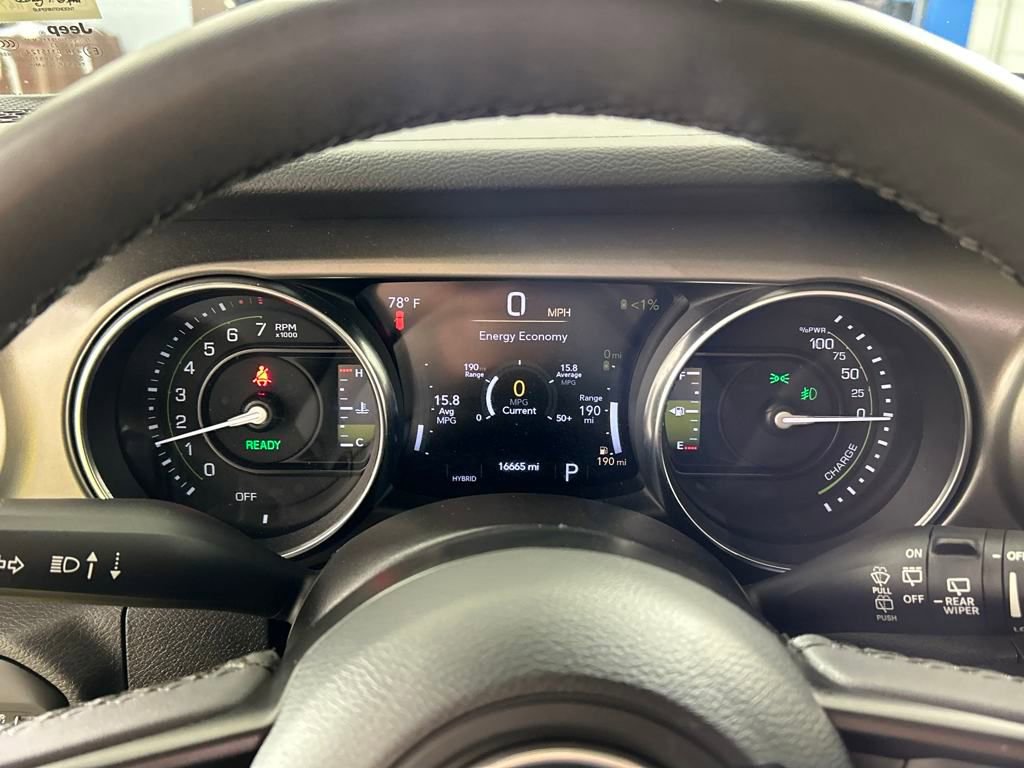 Used 2023 Jeep Wrangler Unlimited w/ Cold Weather Group image 24