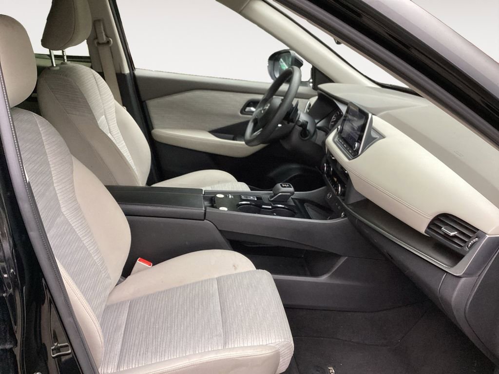 Used 2023 Nissan Rogue SV FWD image 15