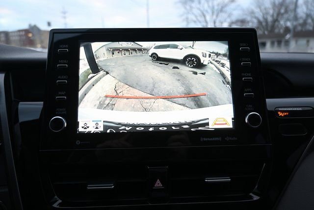 Used 2022 Toyota Camry SE w/ Cold Weather Package image 42