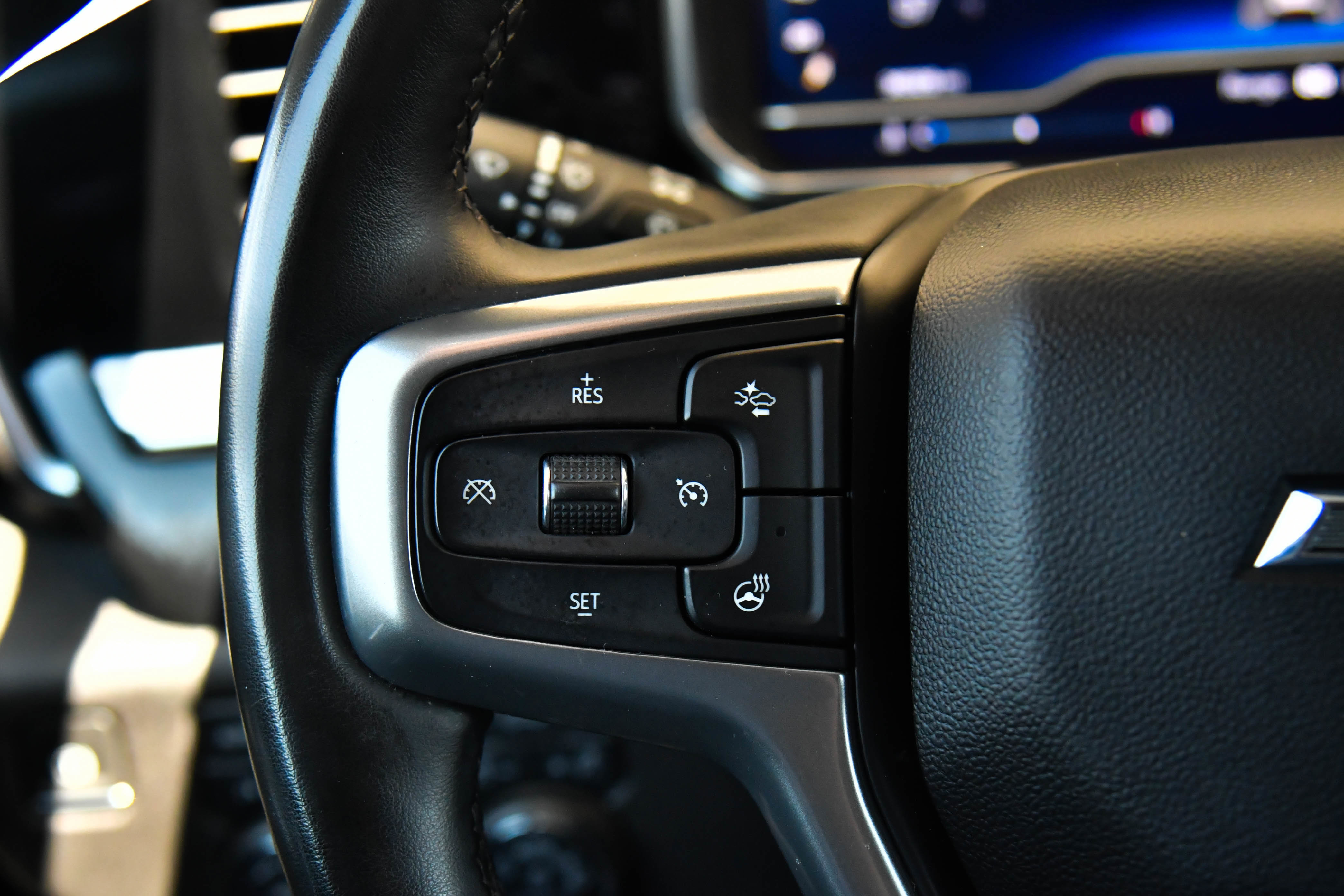 Used 2024 Chevrolet Silverado 1500 RST AWD/4WD image 32