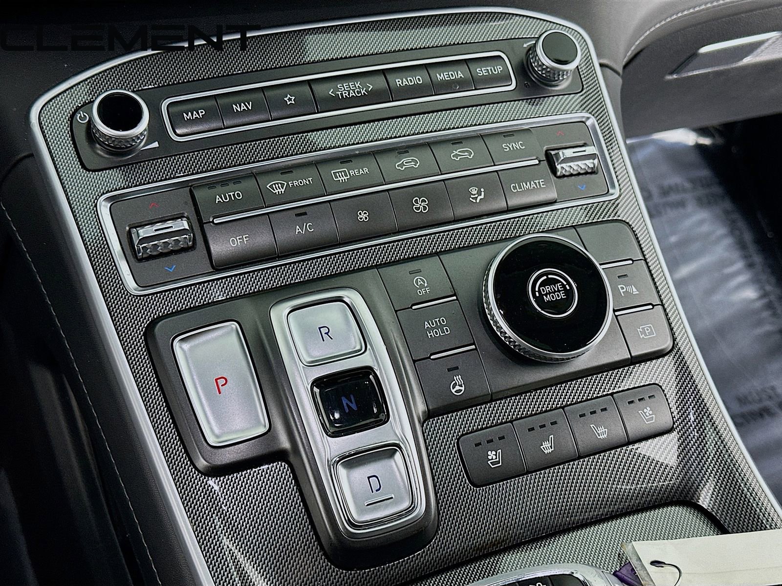 Certified 2023 Hyundai Santa Fe Limited FWD image 22