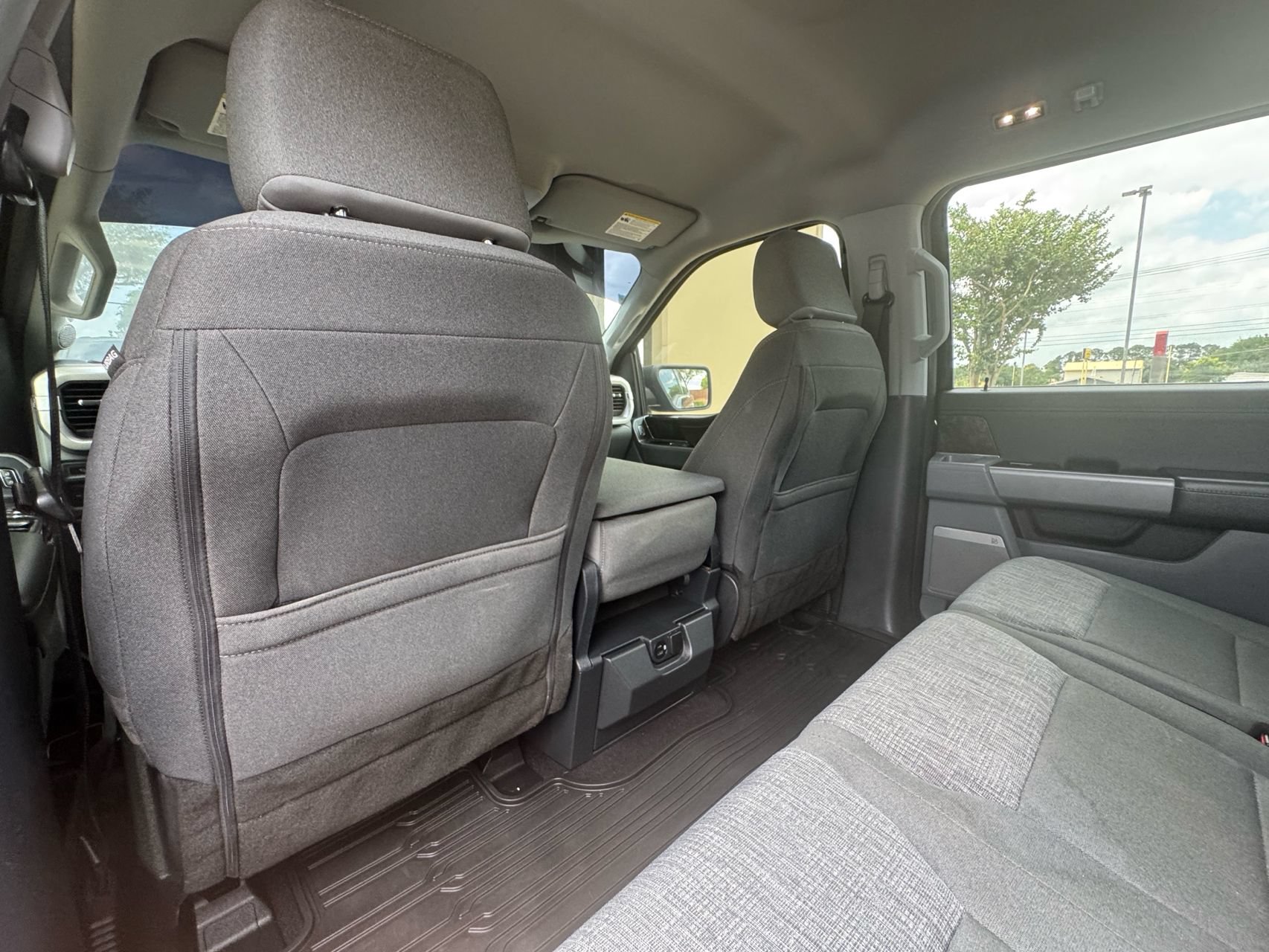 Used 2022 Ford F150 XLT w/ Equipment Group 302A High AWD/4WD image 28