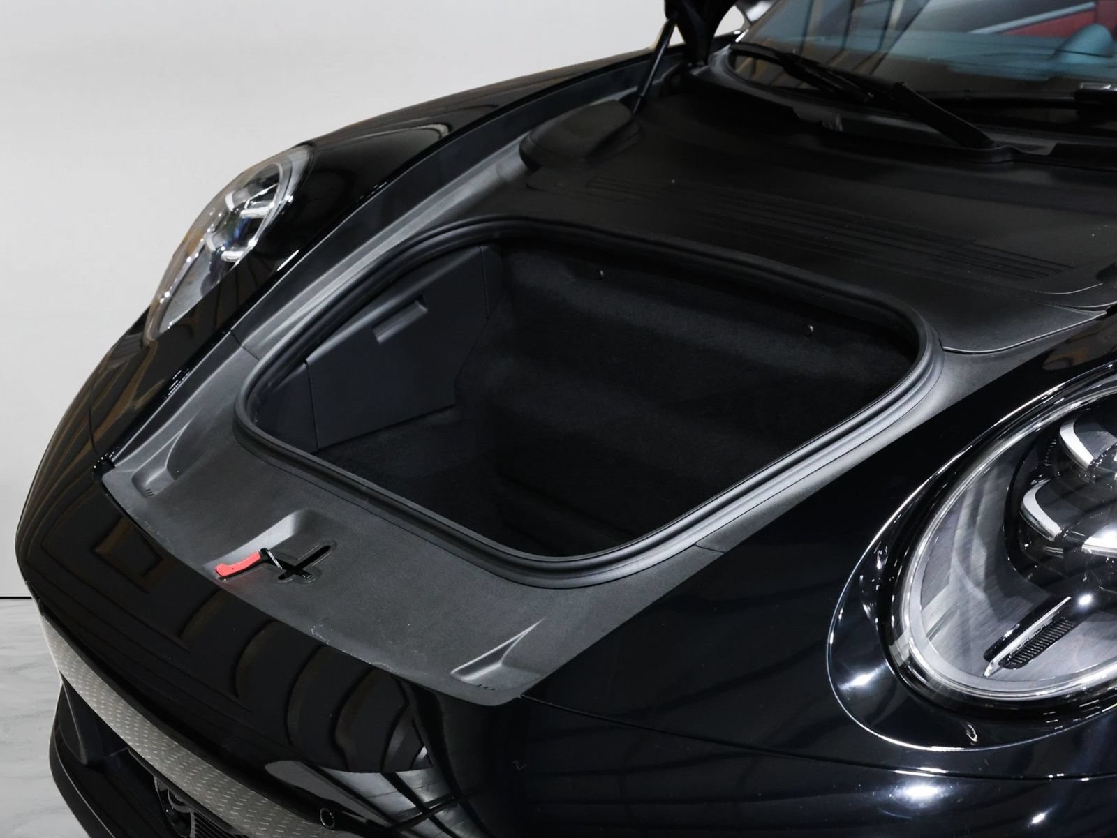 Used 2026 Porsche 911 Carrera 4S AWD/4WD image 31