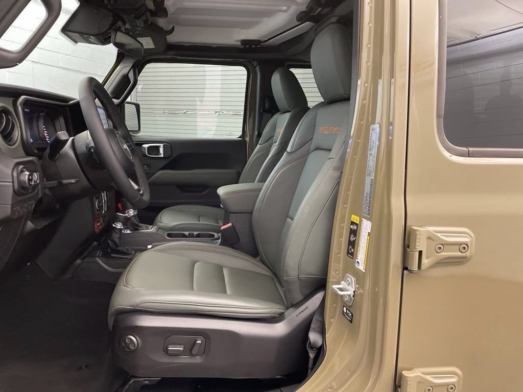 New 2026 Jeep Gladiator Mojave AWD/4WD image 15
