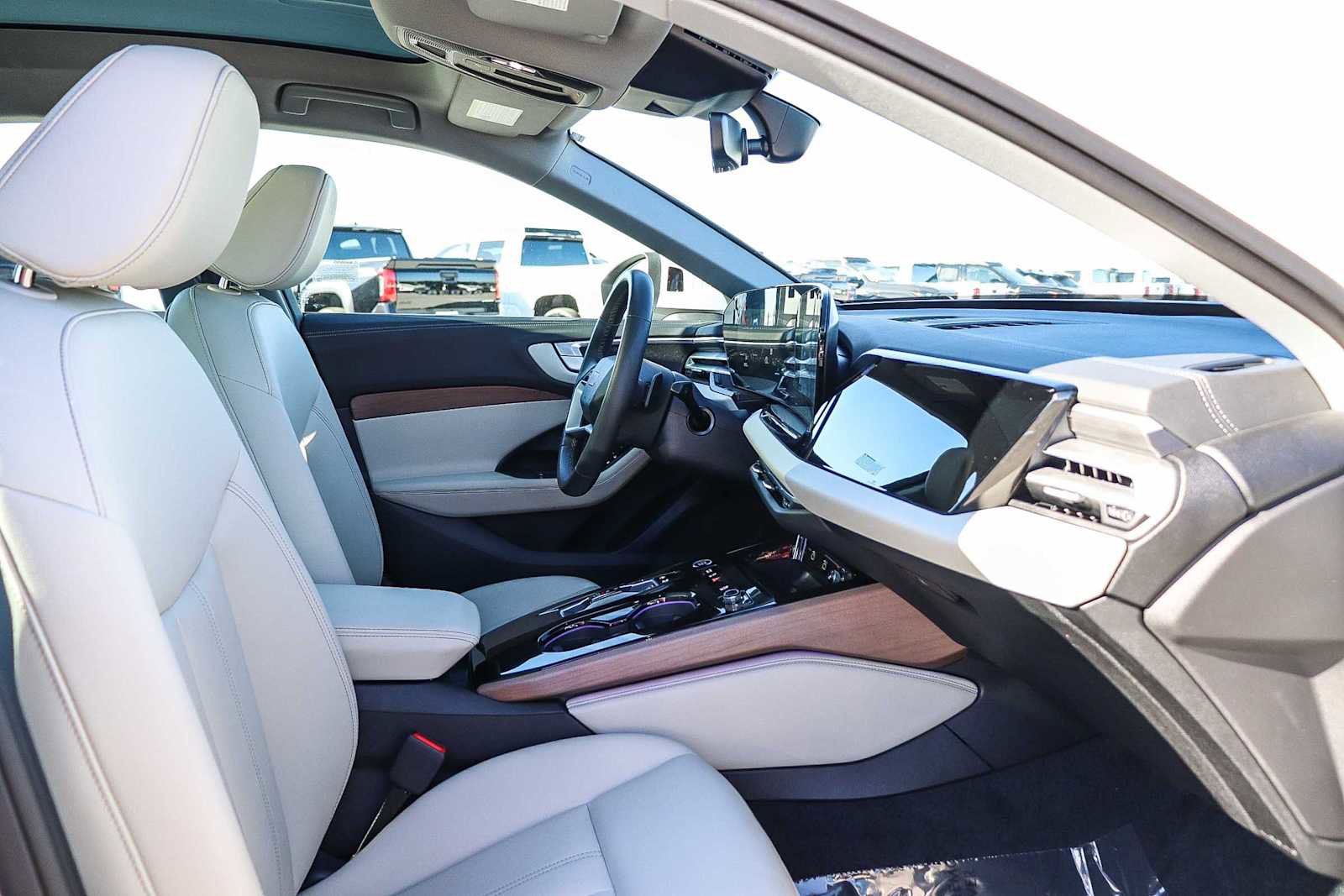 Used 2025 Audi A5 2.0T Premium w/ Convenience Package image 21