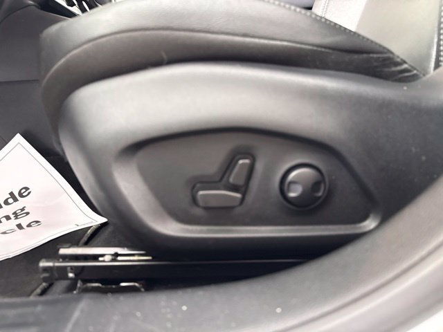 Used 2025 Jeep Compass Limited AWD/4WD image 14