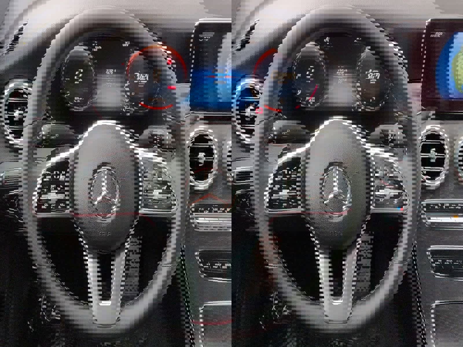 Used 2019 Mercedes-Benz C 300 4MATIC Sedan image 25