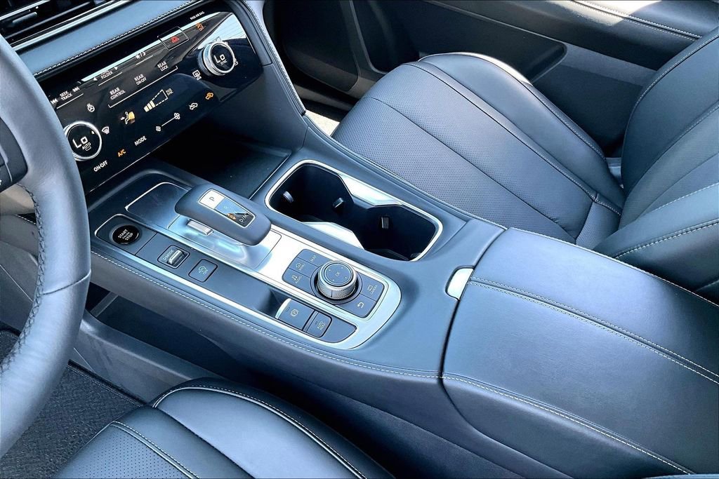 Certified 2026 INFINITI QX60 Luxe w/ Cargo Package FWD image 19