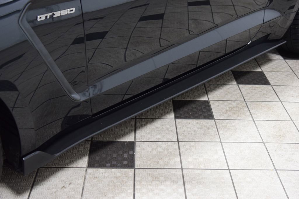 Used 2020 Ford Mustang Shelby GT350 w/ Technology Package image 29