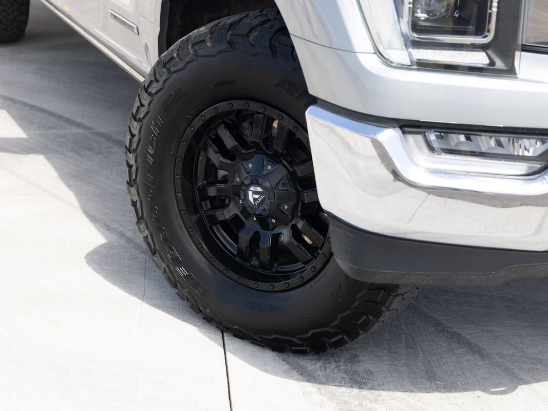 Used 2021 Ford F150 Lariat w/ Equipment Group 502A High AWD/4WD image 8