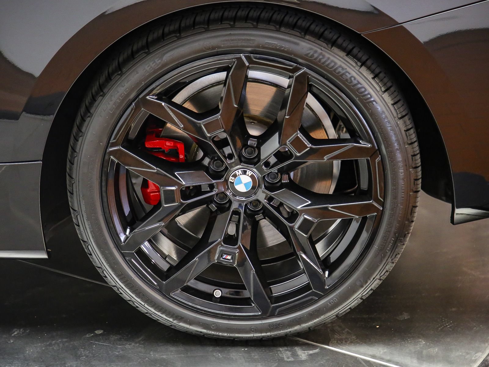 Used 2026 BMW M440i Convertible w/ Premium Package RWD image 12