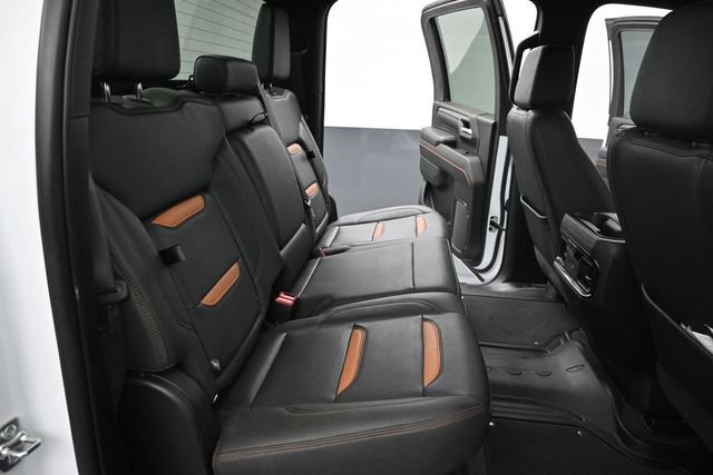 Used 2025 GMC Sierra 2500 AT4 AWD/4WD image 15