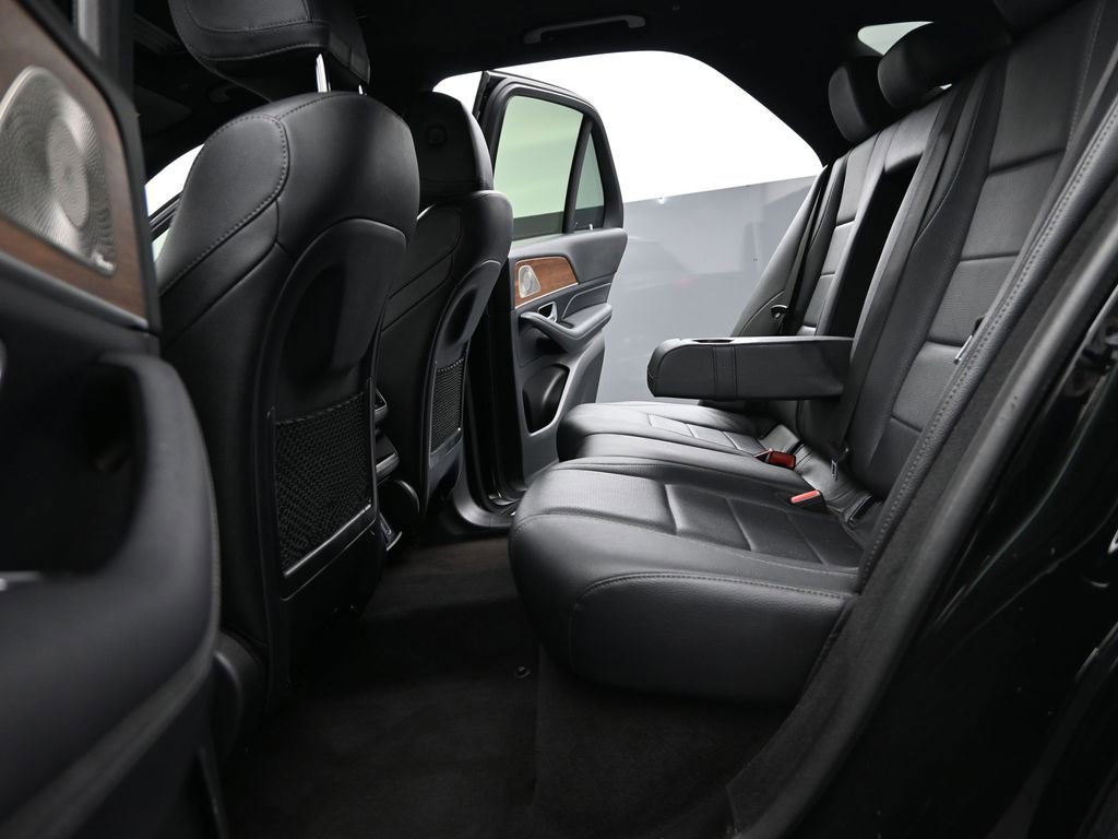 Used 2021 Mercedes-Benz GLE 350 w/ Premium Package image 12