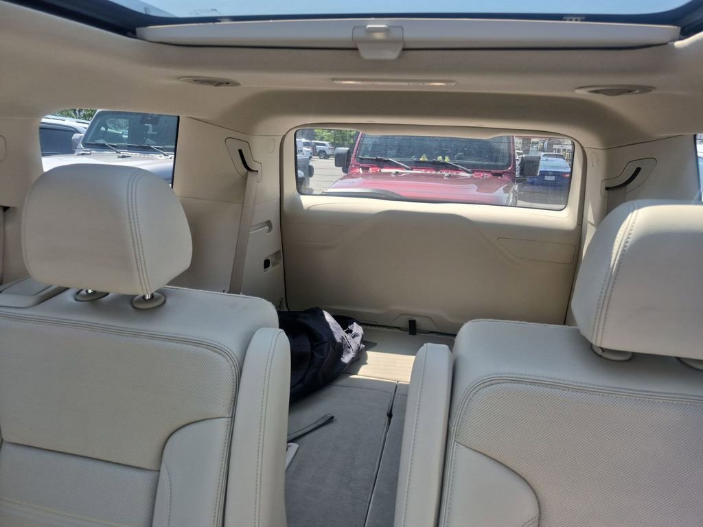 Certified 2023 GMC Acadia Denali w/ Denali Ultimate Package AWD/4WD image 12