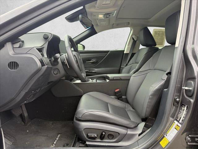 Used 2023 Lexus ES 350 w/ Premium Package FWD image 11