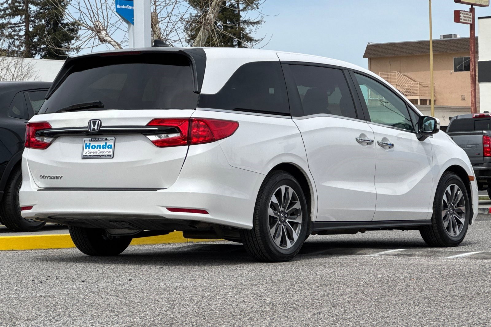 Certified 2024 Honda Odyssey EX-L image 8