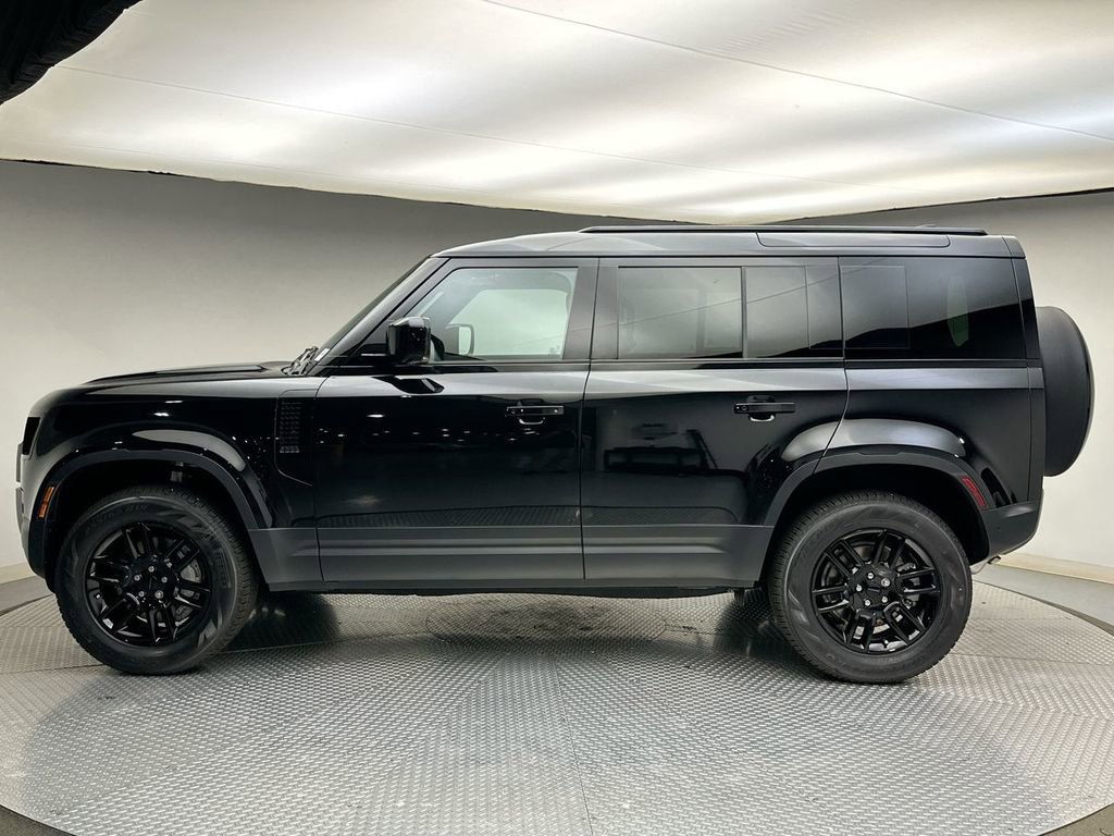 New 2026 Land Rover Defender 110 S image 2