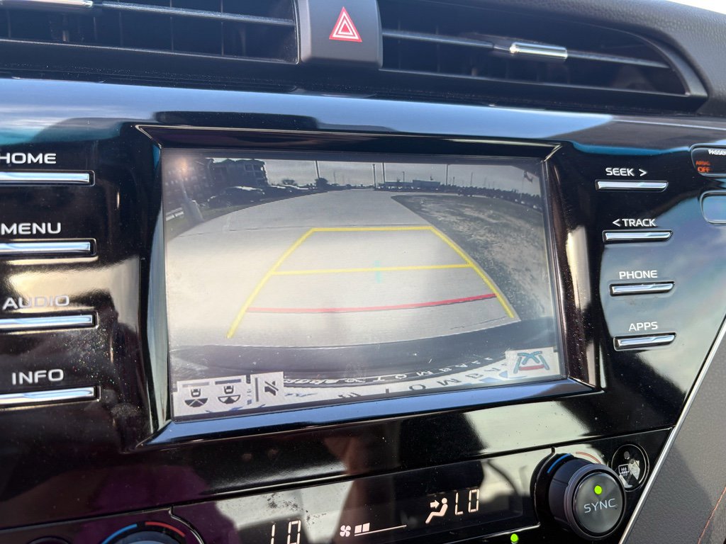 Used 2018 Toyota Camry XLE image 17